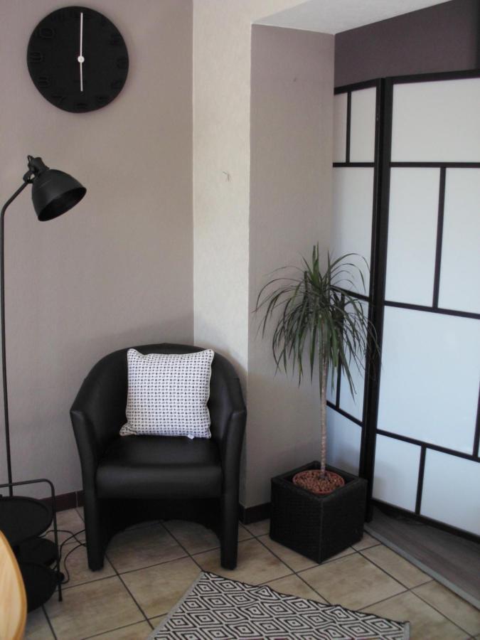 那慕尔Studio 2 Pers. Tourisme Et Business公寓 外观 照片